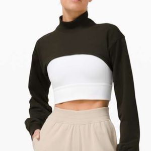Lulu lemon LA super crop mock turtleneck long sleeve